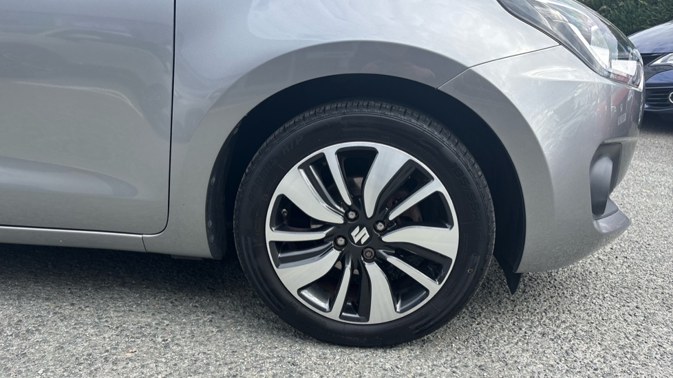 Suzuki Swift 1.0 Boosterjet SHVS SZ5 5dr Petrol Hatchback - Image 23