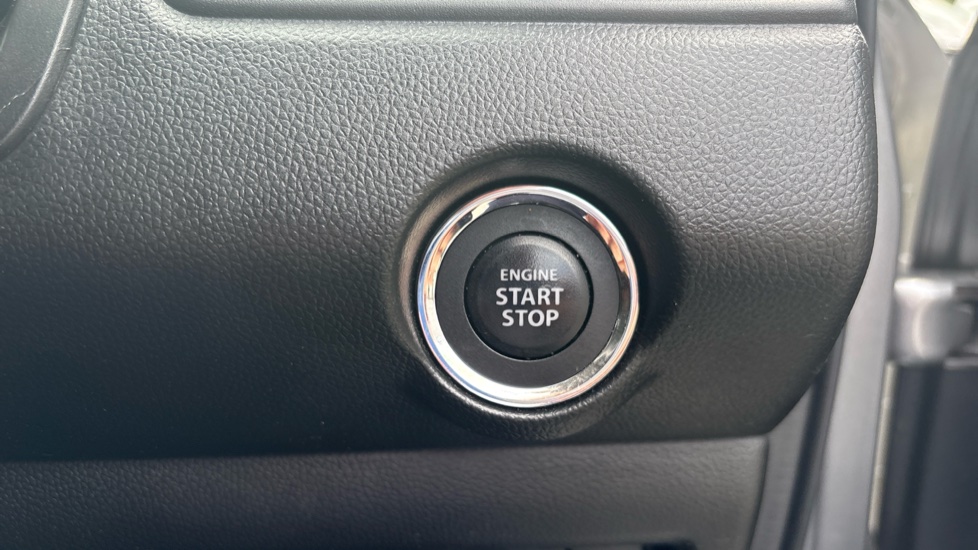 Suzuki Swift 1.0 Boosterjet SHVS SZ5 5dr Petrol Hatchback - Image 31