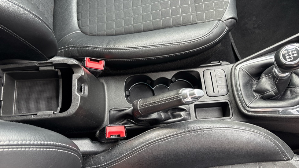 Ford Fiesta 1.0 EcoBoost 140 Active X 5dr Petrol Hatchback - Image 32