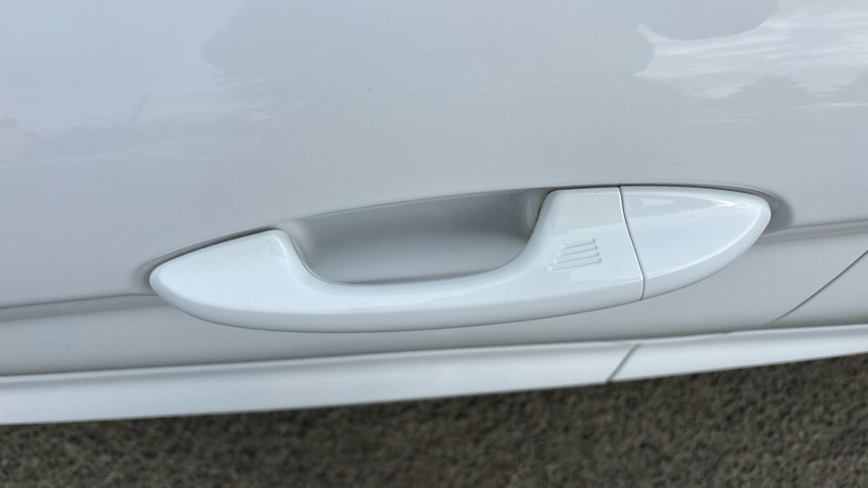 Ford Fiesta 1.0 EcoBoost 140 Active X 5dr Petrol Hatchback - Image 37