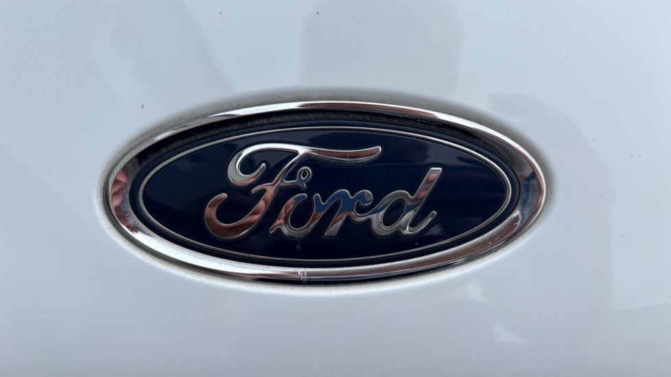 Ford Fiesta 1.0 EcoBoost 140 Active X 5dr Petrol Hatchback - Image 41