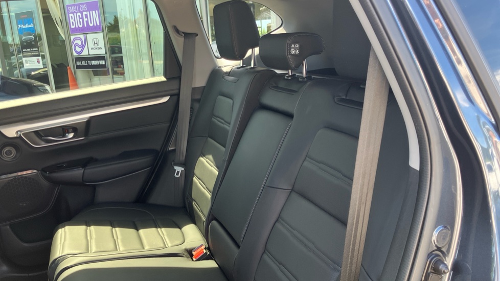 Honda CR-V 2.0 i-MMD Hybrid SR 5dr eCVT Hybrid Estate - Image 8