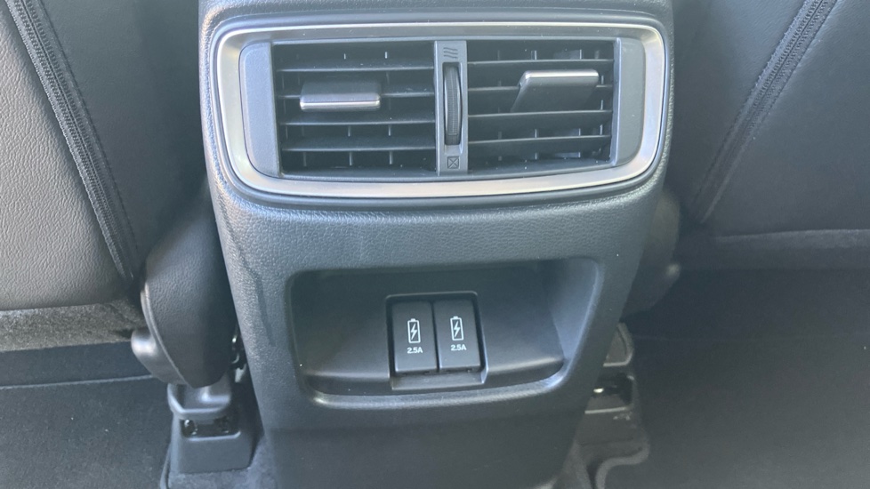 Honda CR-V 2.0 i-MMD Hybrid SR 5dr eCVT Hybrid Estate - Image 13