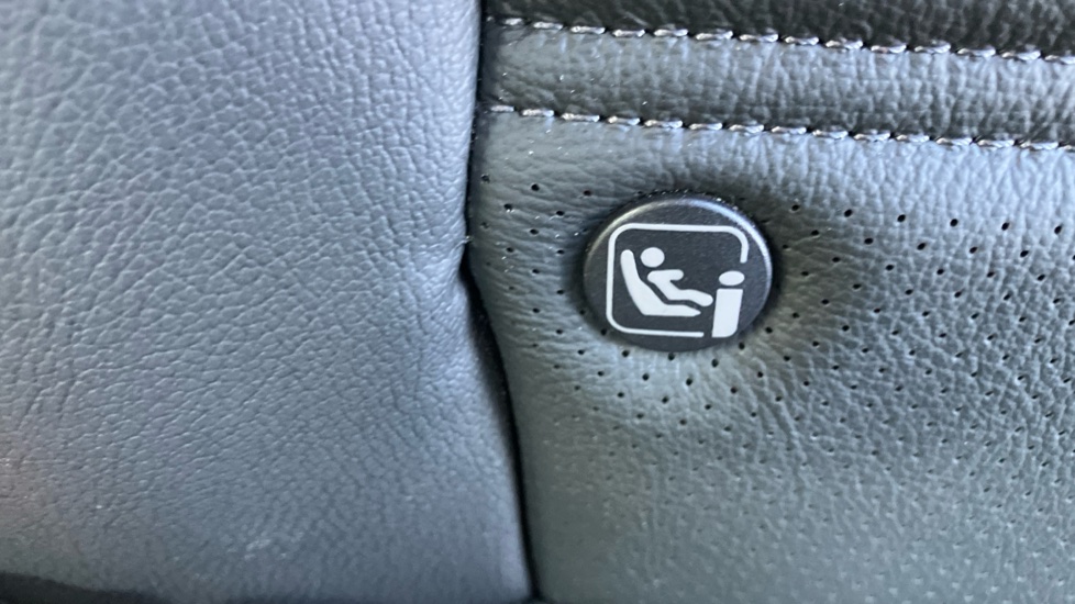Honda CR-V 2.0 i-MMD Hybrid SR 5dr eCVT Hybrid Estate - Image 16
