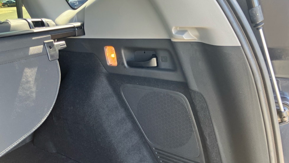 Honda CR-V 2.0 i-MMD Hybrid SR 5dr eCVT Hybrid Estate - Image 29