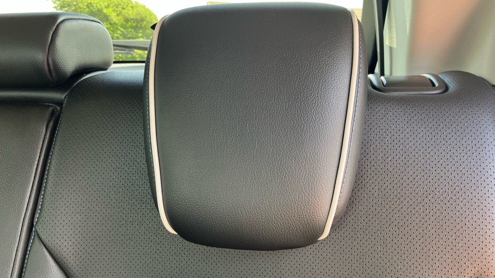 Honda E Ny1 150kW Elegance 69kWh 5dr Auto Electric Hatchback - Image 14