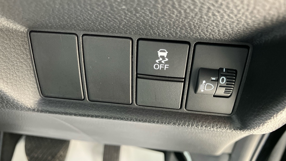 Honda Jazz 1.5 i-MMD Hybrid Advance 5dr eCVT Hybrid Hatchback - Image 28