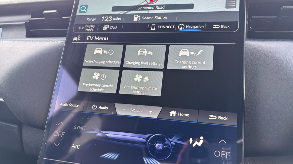 Honda E Ny1 150kW Elegance 69kWh 5dr Auto Electric Hatchback - Image 46