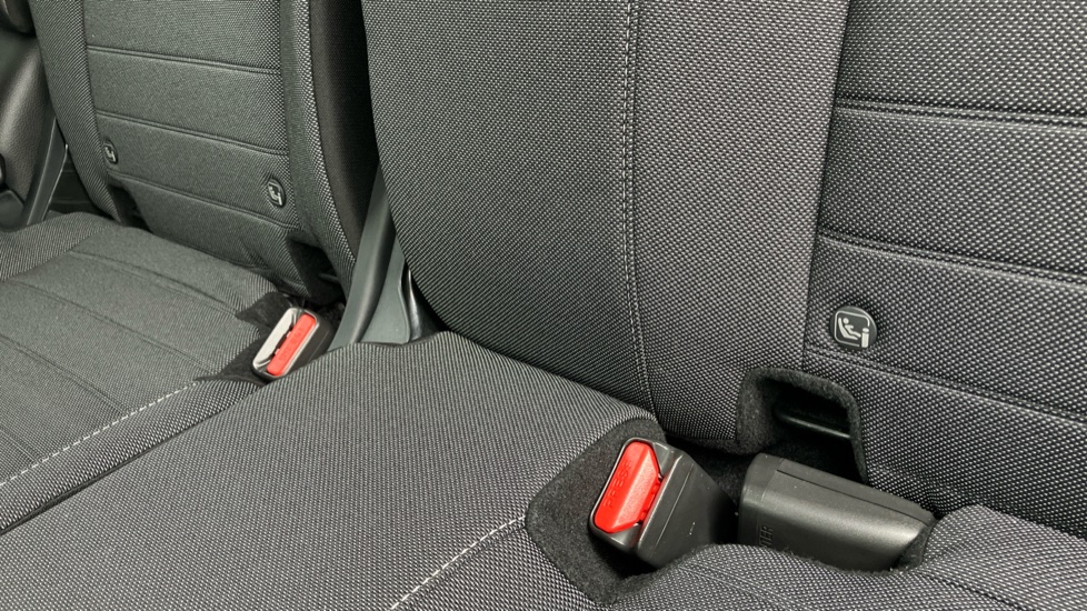 Honda Jazz 1.5 i-MMD Hybrid Crosstar Advance 5dr eCVT Hybrid Hatchback - Image 14