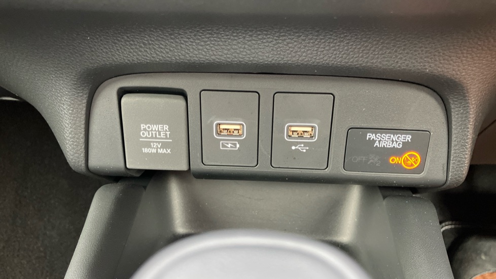 Honda Jazz 1.5 i-MMD Hybrid Crosstar Advance 5dr eCVT Hybrid Hatchback - Image 36