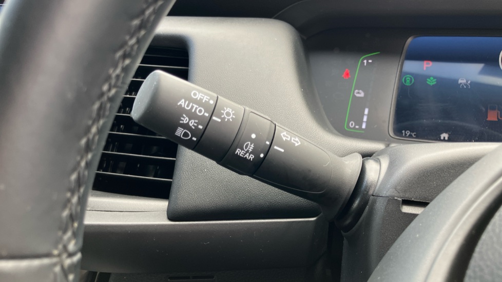 Honda Jazz 1.5 i-MMD Hybrid Elegance 5dr eCVT Hybrid Hatchback - Image 25