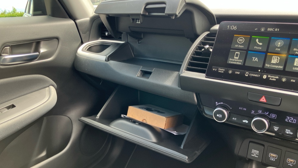 Honda Jazz 1.5 i-MMD Hybrid Elegance 5dr eCVT Hybrid Hatchback - Image 29