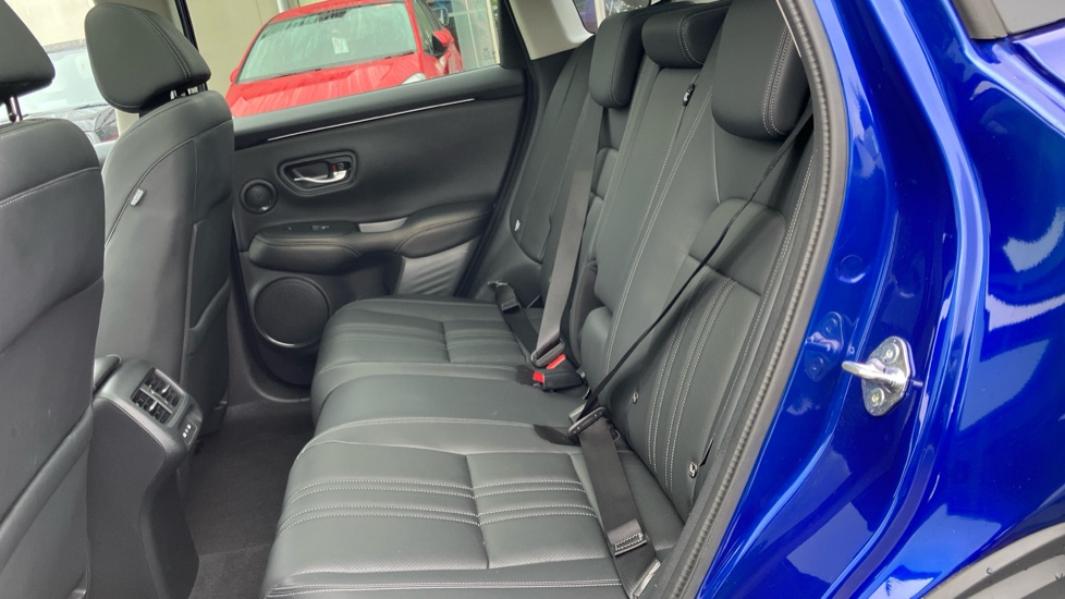 Honda Zr-V 2.0 eHEV Advance 5dr CVT Hybrid Estate - Image 8