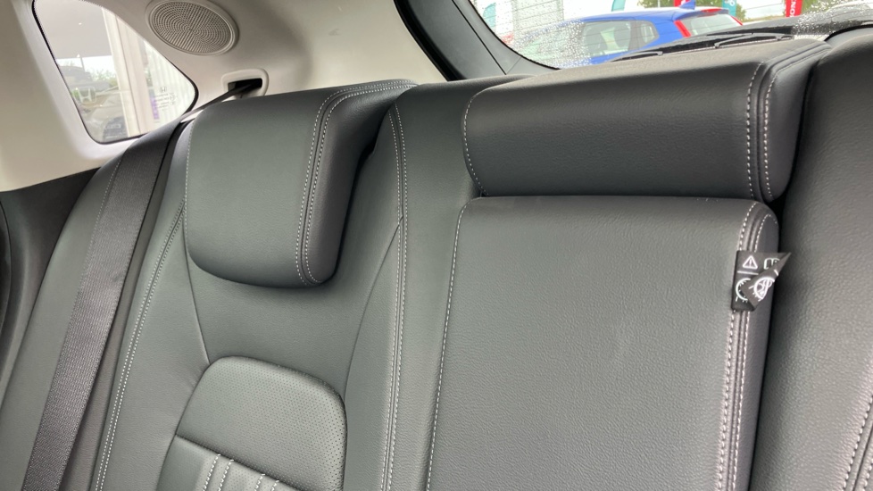 Honda Zr-V 2.0 eHEV Advance 5dr CVT Hybrid Estate - Image 21