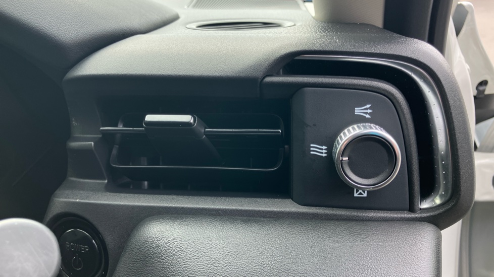 Honda HR-V 1.5 eHEV Advance Style 5dr CVT Hybrid Hatchback - Image 25