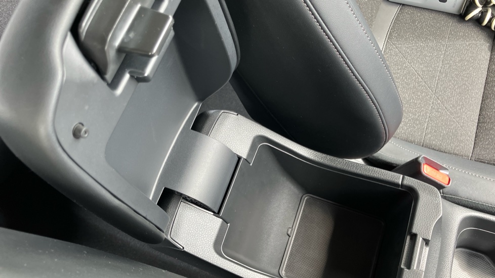 Honda HR-V 1.5 eHEV Advance Style 5dr CVT Hybrid Hatchback - Image 38