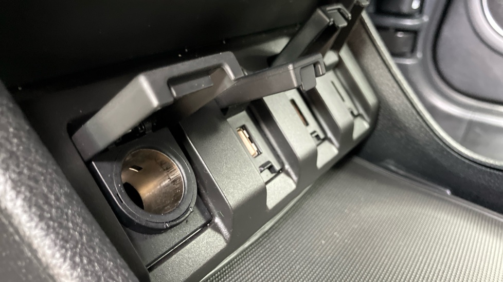 Honda HR-V 1.5 i-VTEC SE 5dr Petrol Hatchback - Image 15