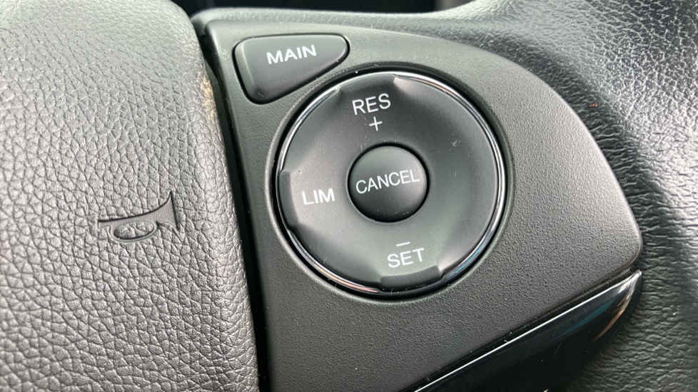Honda HR-V 1.5 i-VTEC SE 5dr Petrol Hatchback - Image 30