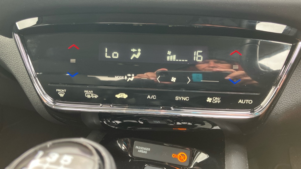 Honda HR-V 1.5 i-VTEC SE 5dr Petrol Hatchback - Image 35