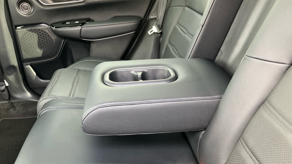 Honda CR-V 2.0 i-MMD Hybrid EX 5dr eCVT Hybrid Estate - Image 17