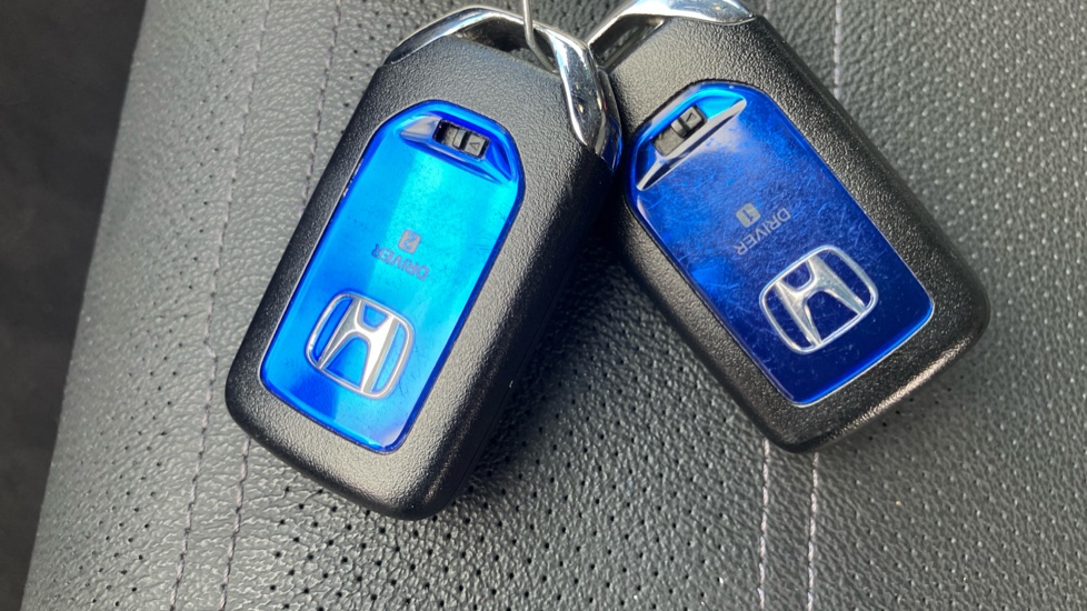 Honda CR-V 2.0 i-MMD Hybrid EX 5dr eCVT Hybrid Estate - Image 24