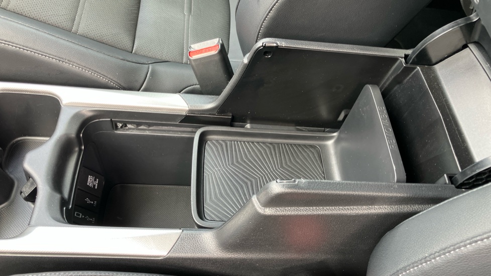 Honda CR-V 2.0 i-MMD Hybrid EX 5dr eCVT Hybrid Estate - Image 25