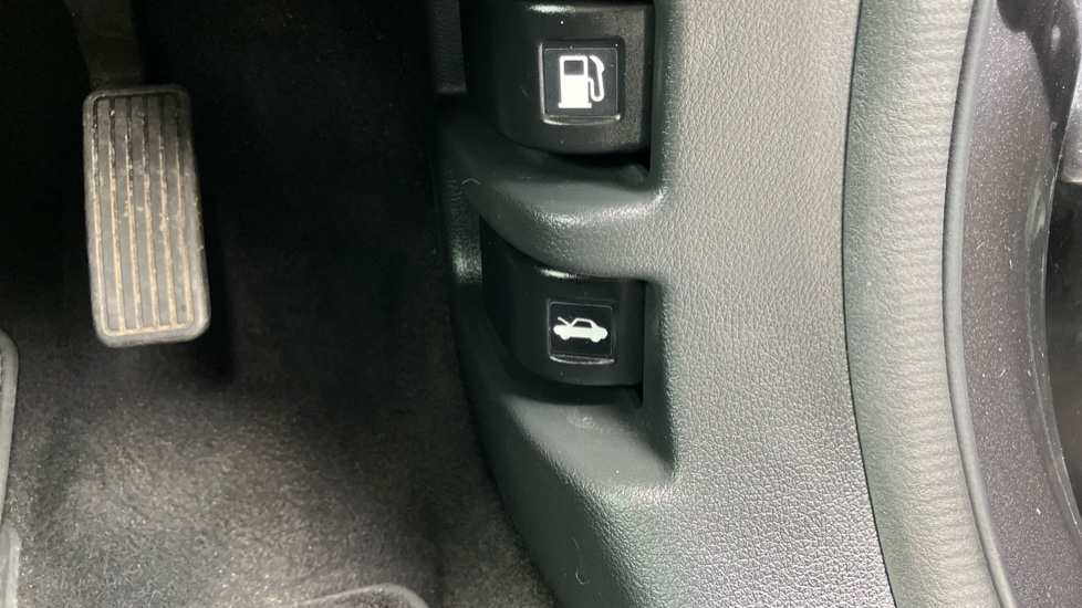 Honda CR-V 2.0 i-MMD Hybrid EX 5dr eCVT Hybrid Estate - Image 36