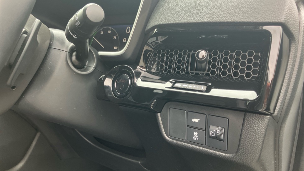 Honda CR-V 2.0 eHEV Elegance 5dr eCVT Hybrid Estate - Image 15