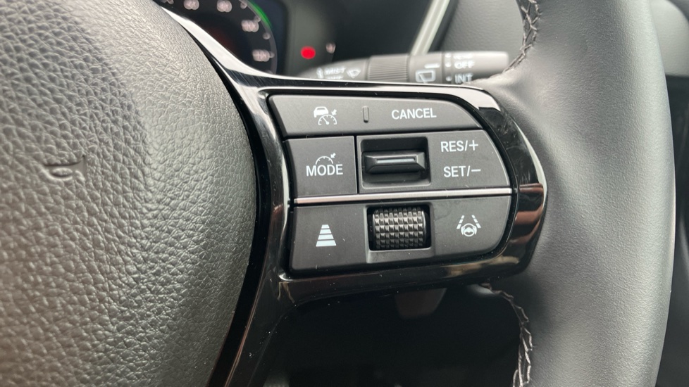 Honda CR-V 2.0 eHEV Elegance 5dr eCVT Hybrid Estate - Image 18