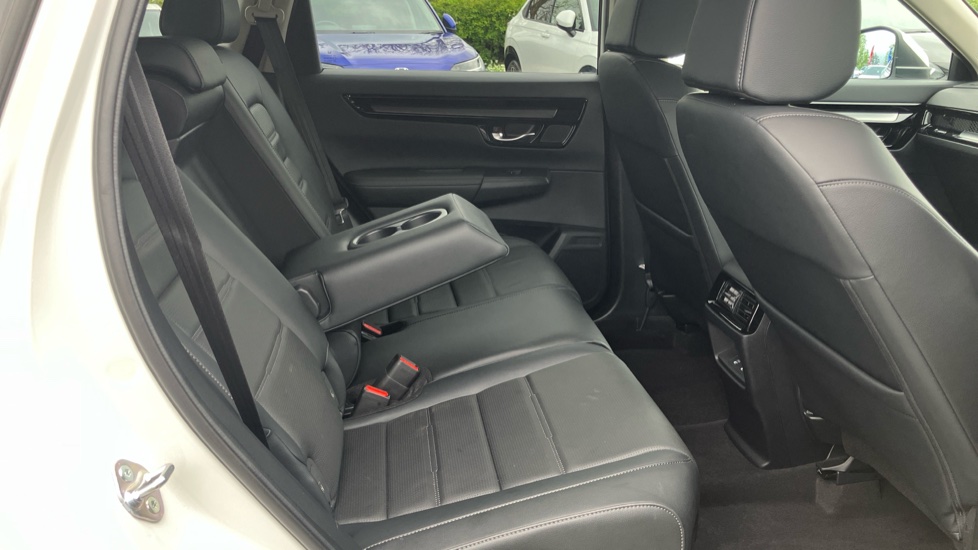 Honda CR-V 2.0 eHEV Elegance 5dr eCVT Hybrid Estate - Image 42