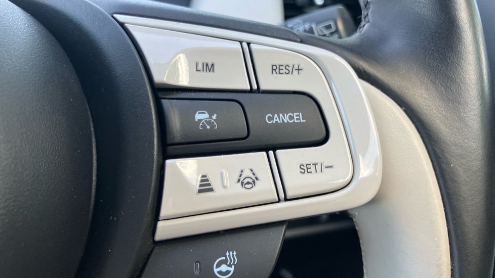 Honda Jazz 1.5 i-MMD Hybrid EX 5dr eCVT Hybrid Hatchback - Image 27