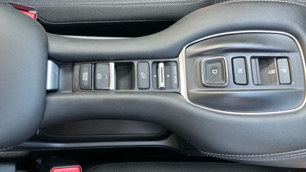 Honda Zr-V 2.0 eHEV Elegance 5dr CVT Hybrid Estate - Image 32