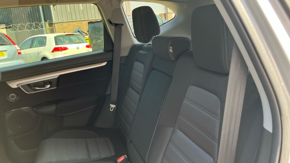 Honda CR-V 2.0 i-MMD Hybrid SE 2WD 5dr eCVT Hybrid Estate - Image 8