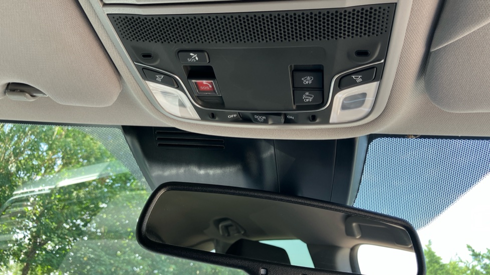 Honda CR-V 2.0 i-MMD Hybrid SE 2WD 5dr eCVT Hybrid Estate - Image 31
