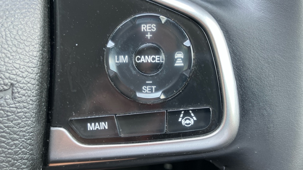 Honda CR-V 2.0 i-MMD Hybrid SE 2WD 5dr eCVT Hybrid Estate - Image 33