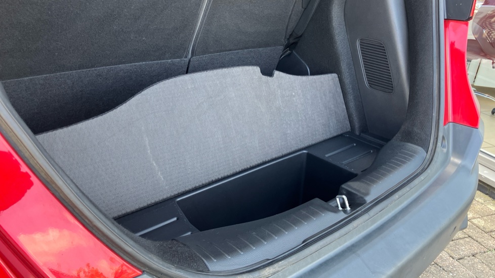 Honda Jazz 1.5 i-MMD Hybrid Crosstar EX 5dr eCVT Hybrid Hatchback - Image 14