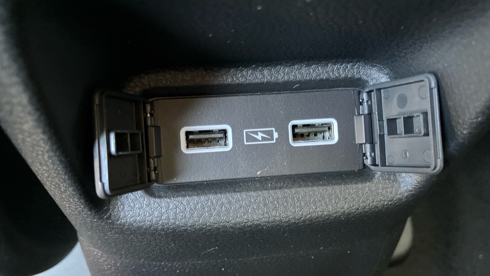 Honda Jazz 1.5 i-MMD Hybrid Crosstar EX 5dr eCVT Hybrid Hatchback - Image 17