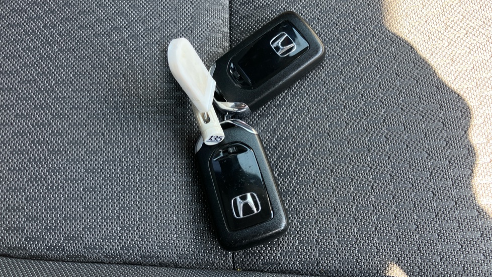 Honda Jazz 1.5 i-MMD Hybrid Crosstar EX 5dr eCVT Hybrid Hatchback - Image 38