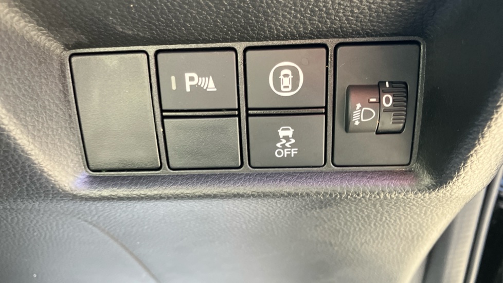 Honda Jazz 1.5 i-MMD Hybrid Crosstar EX 5dr eCVT Hybrid Hatchback - Image 26