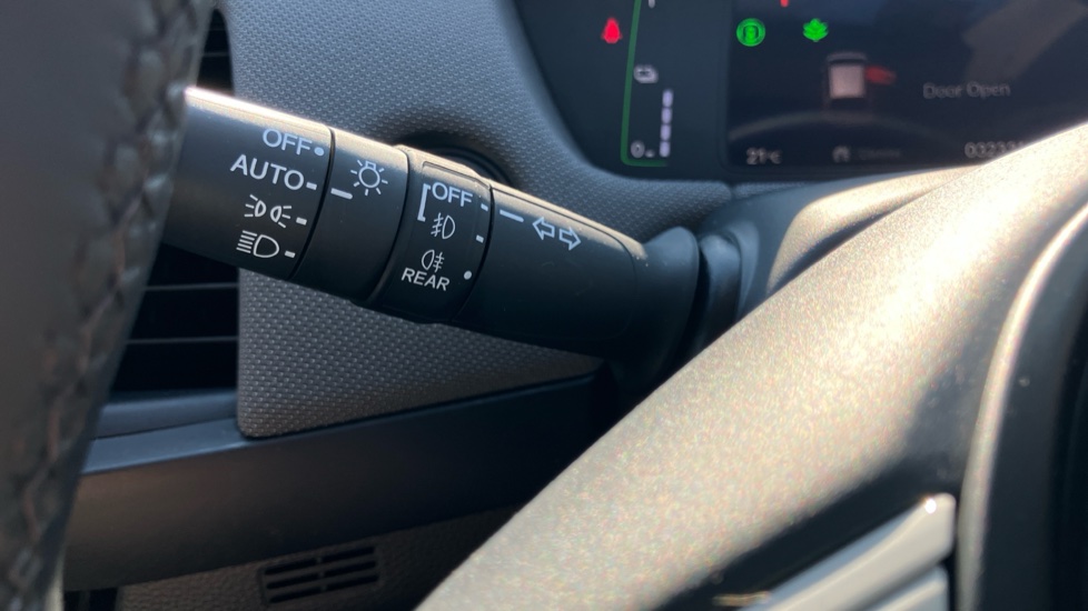 Honda Jazz 1.5 i-MMD Hybrid Crosstar EX 5dr eCVT Hybrid Hatchback - Image 32