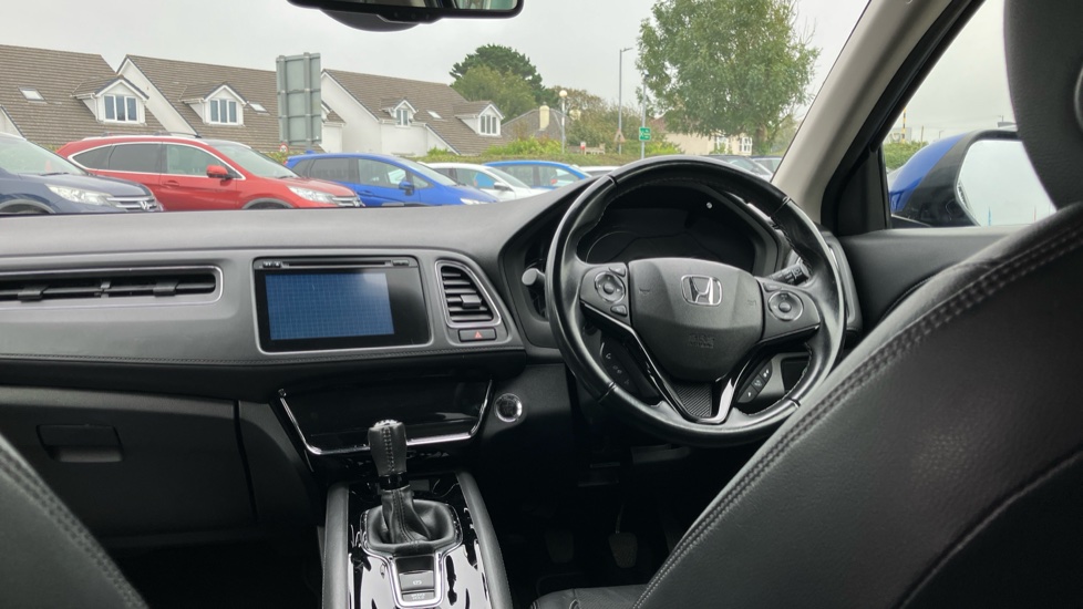 Honda HR-V 1.5 i-VTEC EX 5dr Petrol Hatchback - Image 4