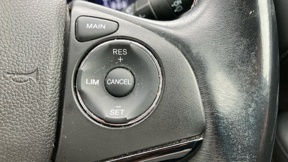 Honda HR-V 1.5 i-VTEC EX 5dr Petrol Hatchback - Image 28
