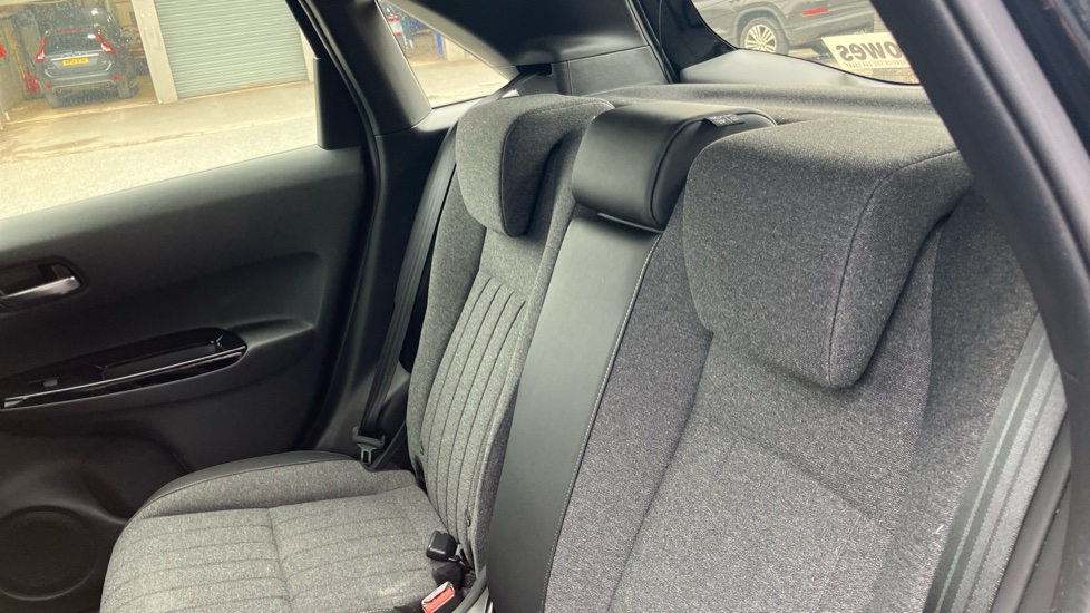 Honda Jazz 1.5 i-MMD Hybrid SR 5dr eCVT Hybrid Hatchback - Image 8