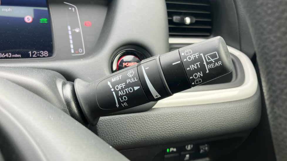 Honda Jazz 1.5 i-MMD Hybrid SR 5dr eCVT Hybrid Hatchback - Image 28