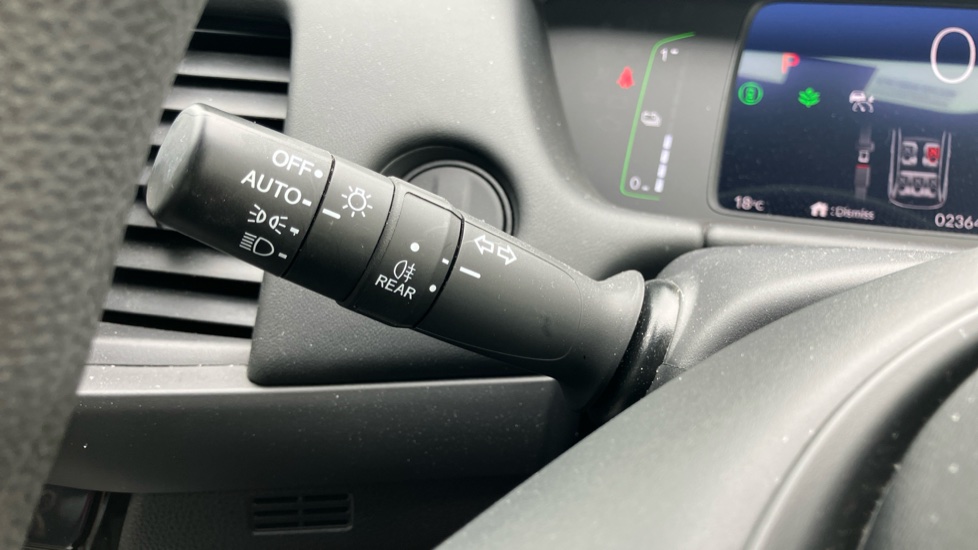 Honda Jazz 1.5 i-MMD Hybrid SR 5dr eCVT Hybrid Hatchback - Image 29