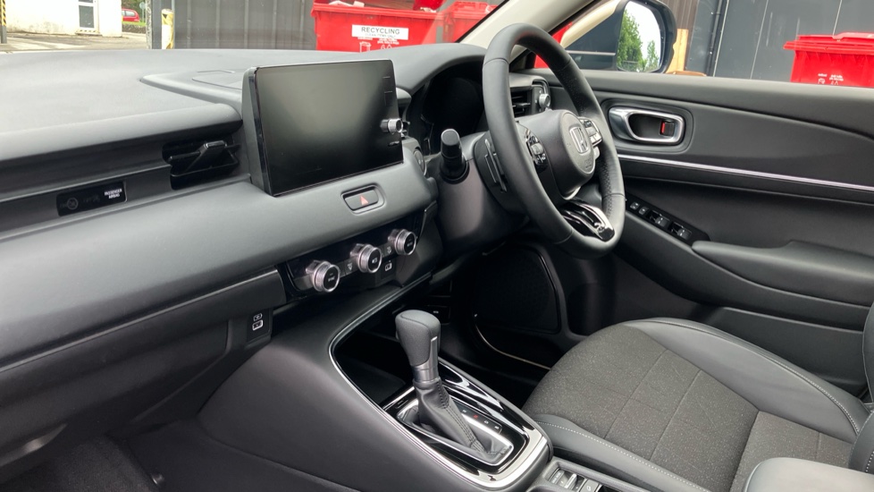 Honda HR-V 1.5 eHEV Advance 5dr CVT Hybrid Hatchback - Image 2