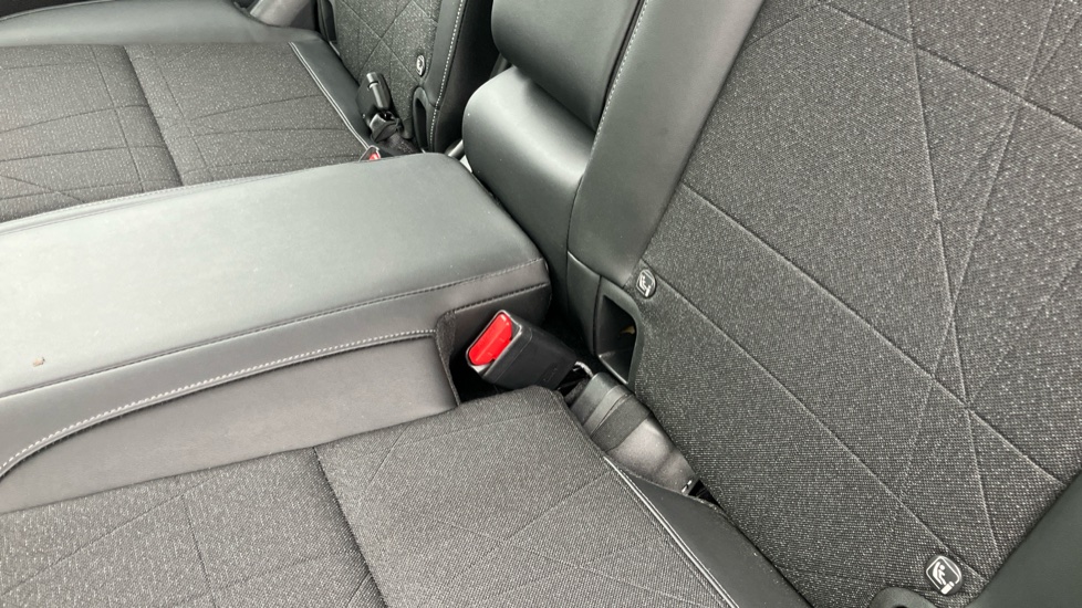 Honda HR-V 1.5 eHEV Advance 5dr CVT Hybrid Hatchback - Image 16