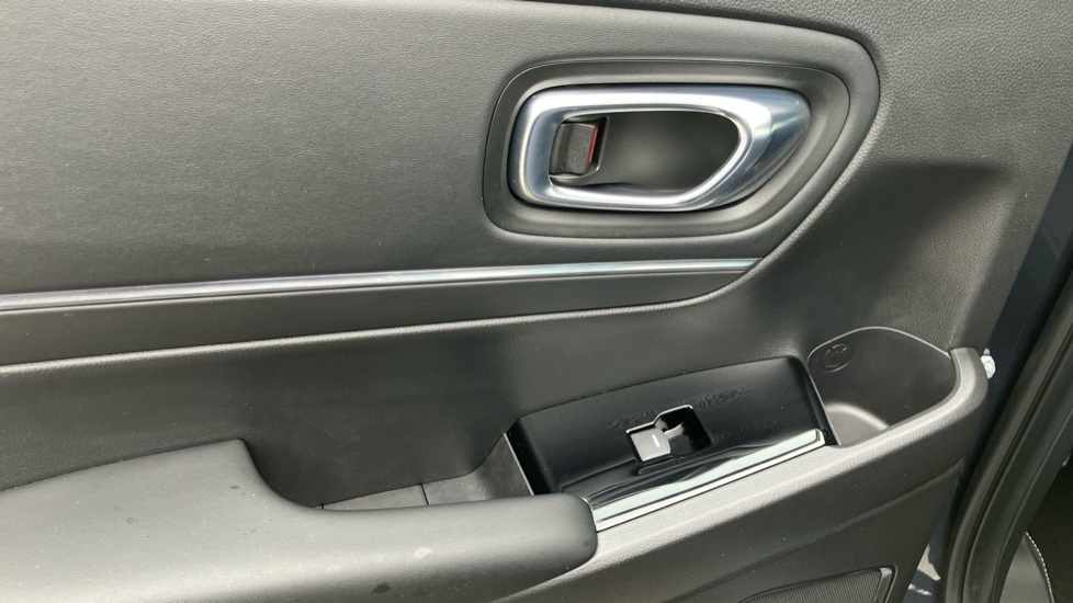 Honda HR-V 1.5 eHEV Advance 5dr CVT Hybrid Hatchback - Image 14