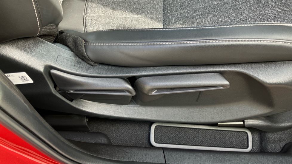 Honda Jazz 1.5 i-MMD Hybrid Advance 5dr eCVT Hybrid Hatchback - Image 24