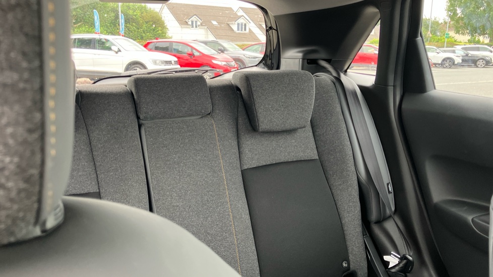 Honda Jazz 1.5 i-MMD Hybrid Advance Sport 5dr eCVT Hybrid Hatchback - Image 38